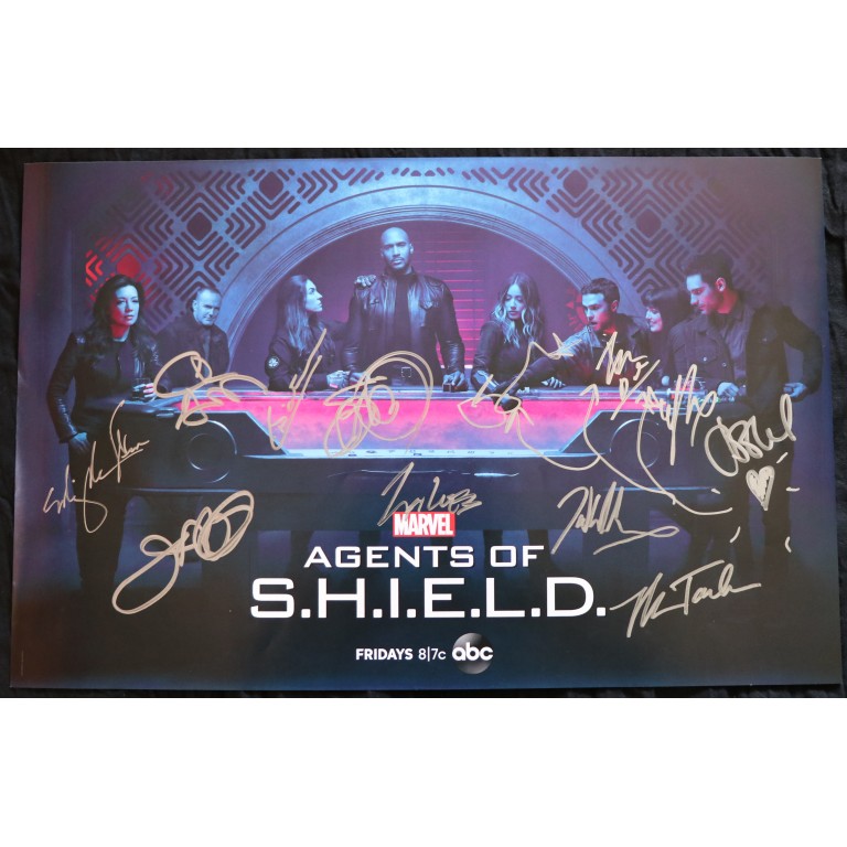 Agents of S.H.I.E.L.D Cast Poster
